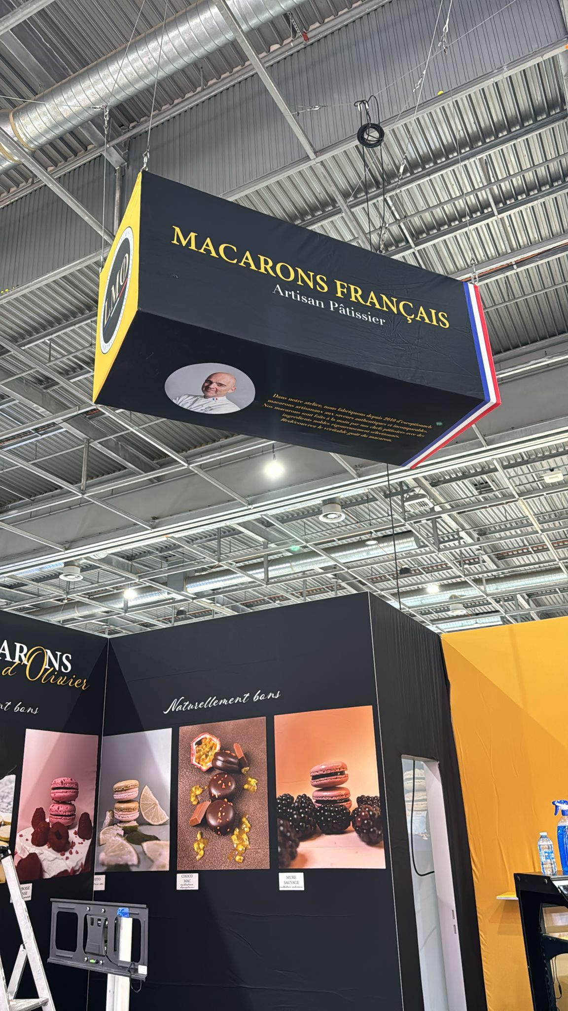 20x20 Unique Food Industry Backlit LED Booth Design SIAL Paris Food Exhibition