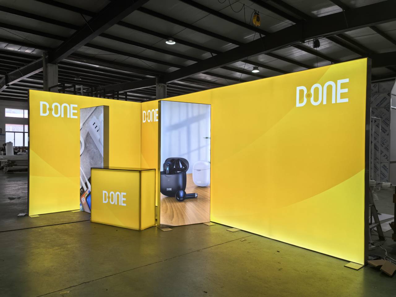 10x20 L-Shape Modular Tension Fabric LED Booth for CES Las Vegas
