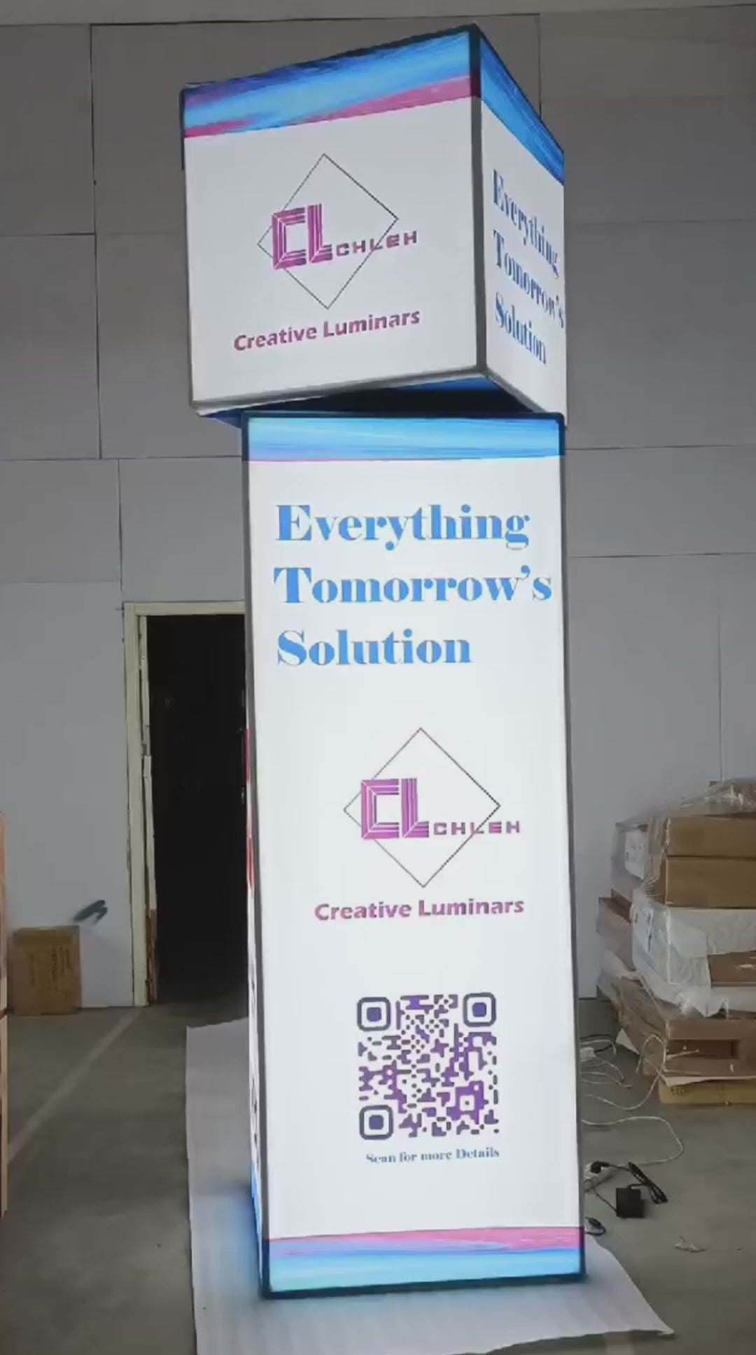 Rotating backlit trade show display tower with modern design and customizable graphics, measuring 200×220×1380mmH.